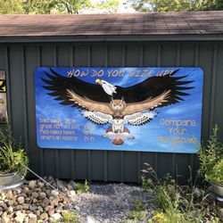 Hawk Creek Wildlife Center - Beautiful grounds and setting.