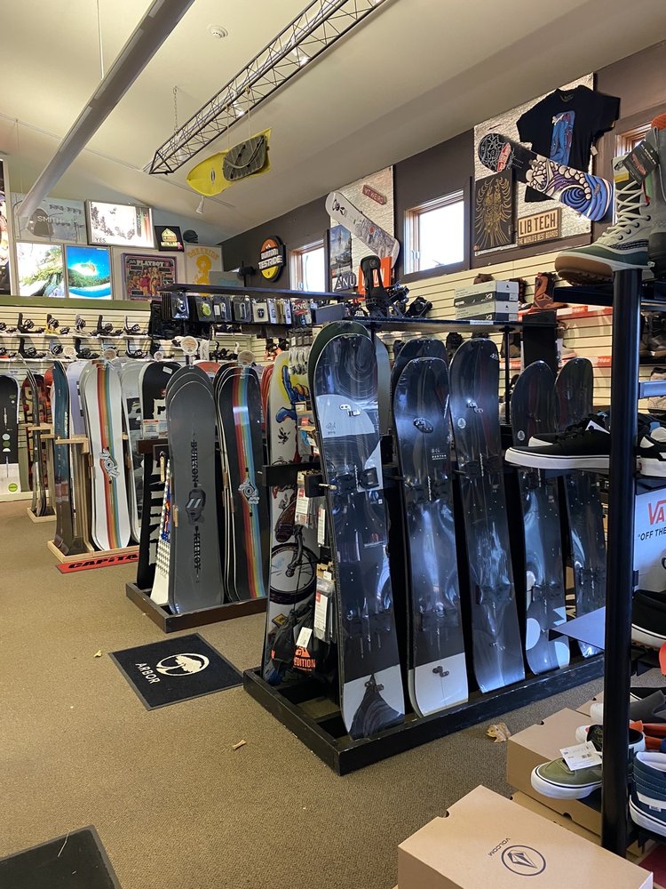 DARKSIDE SNOWBOARDS 32 Photos & 37 Reviews Ski & Snowboard Shops
