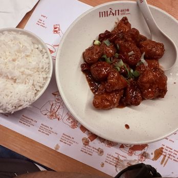 Mian - Orange chicken (super garlic yummy) - Chinese Near Me - Los Angeles, California Mian - Orange chicken (super garlic yummy) - Chinese Near Me - Los Angeles, California