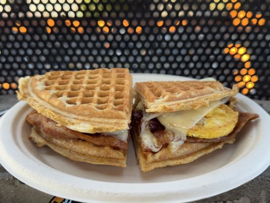 Smaaken Waffle Sandwiches by null