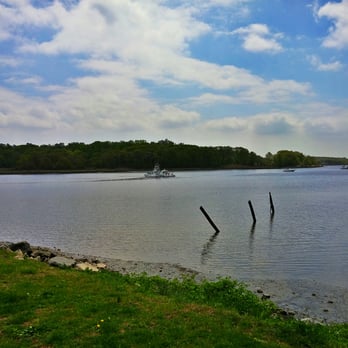 Shore Park - Parks Near Me - Pelham, New York