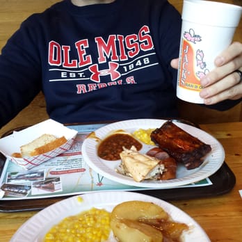 Jack's Bar-B-Que - Barbeque Near Me - Nashville, Tennessee