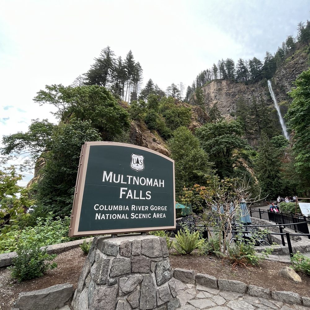 Multnomah Falls - Hiking Near Me - Bridal Veil, Oregon Multnomah Falls - Hiking Near Me - Bridal Veil, Oregon