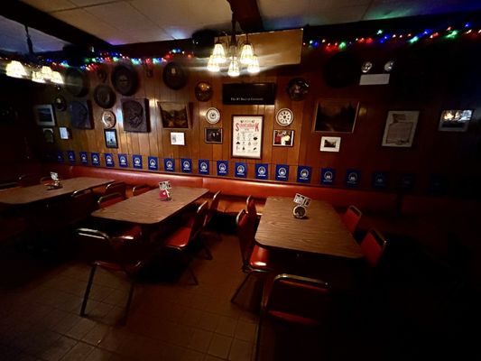 Laschet's Inn by null