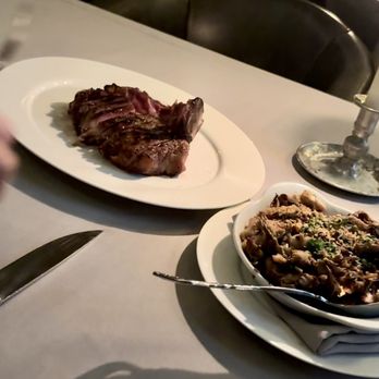 Maple & Ash - Steakhouses Near Me - Scottsdale, Arizona