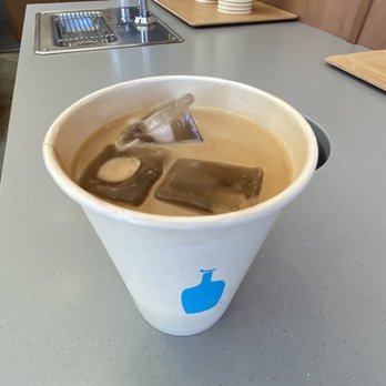Blue Bottle Coffee - Malibu - Ice latte - Coffee & Tea Near Me - Malibu, California Blue Bottle Coffee - Malibu - Ice latte - Coffee & Tea Near Me - Malibu, California