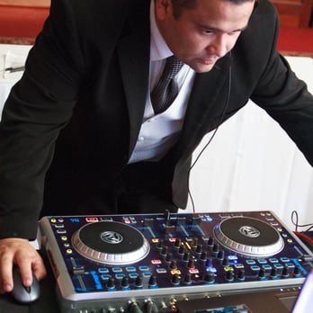 Timeless Touch Rob Boylan Entertainment - DJs Near Me Timeless Touch Rob Boylan Entertainment - DJs Near Me