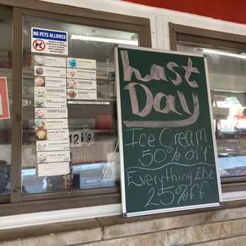The Suds - Order window - Hot Dogs Near Me - Greenwood, Indiana The Suds - Order window - Hot Dogs Near Me - Greenwood, Indiana