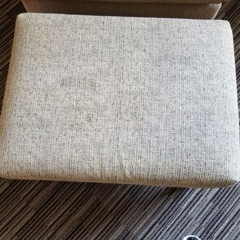 Humphry Inn & Suites - Chairs in room which need some deep cleaning. - Hotels Near Me - Winnipeg, Manitoba Humphry Inn & Suites - Chairs in room which need some deep cleaning. - Hotels Near Me - Winnipeg, Manitoba