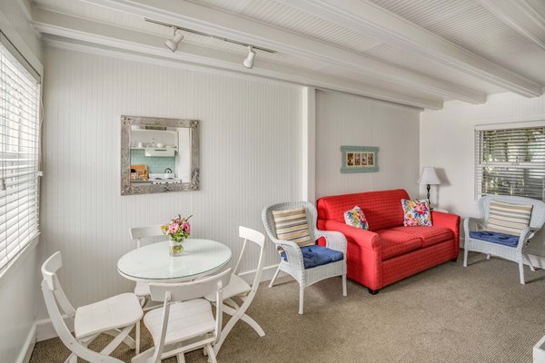 Cannon Beach Hotel Collection by null