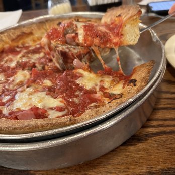 Star Pizza - Bens Chicago Deep Dish - Pizza Near Me - Houston, Texas Star Pizza - Bens Chicago Deep Dish - Pizza Near Me - Houston, Texas