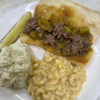 Emily's Eatery & Events - Italian beef, Mac & cheese, potato salad - Venues & Event Spaces Near Me - Dowell, Illinois
