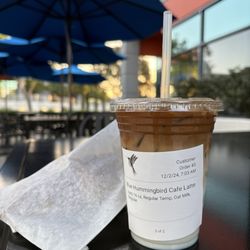 Blue Hummingbird Roastery - Iced blue hummingbird latte