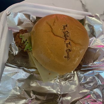 Two Sisters and A Deviled Crab - Sammie - Food Trucks Near Me