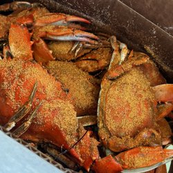 Tyler's Tackle Shop & Crab House - 3 dozen crabs-1/2 bushel