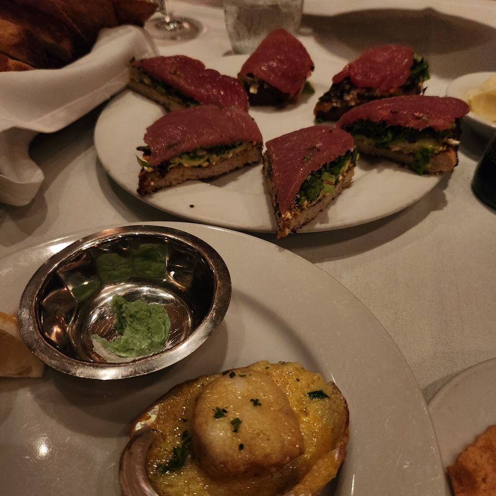 Dal Rae Restaurant - Steakhouses Near Me - Pico Rivera, California