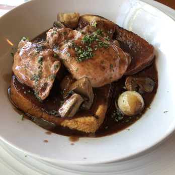 Farmhouse Cafe - Oeuf en Meurette (Poached Eggs in a red wine burgundy sauce with pearl onions and mushroom) - Breakfast & Brunch Near Me - Honolulu, Hawaii