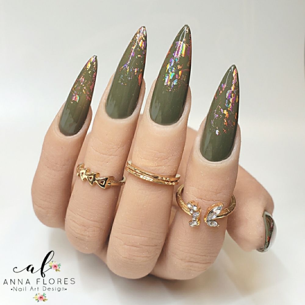 Anna's Nail Studio Logo