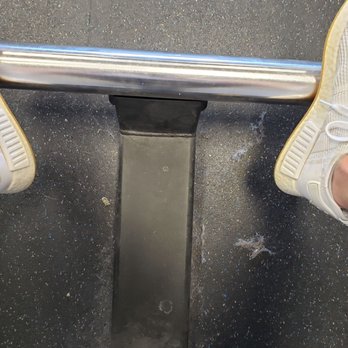 Major League Performance - Dirt and dust bunnies everywhere. - Gyms Near Me - Roseville, California