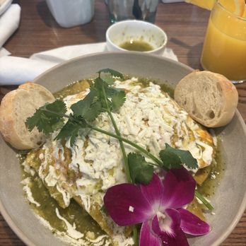 El Encanto Cafe - Chilaquiles - Breakfast & Brunch Near Me - Dallas, Texas
