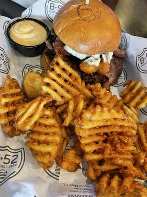 B-52 Burgers & Brew Inver Grove Heights by null