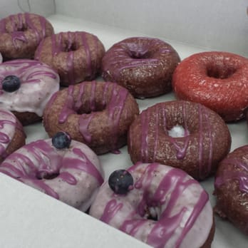 Friendly Donuts - Ube donuts to go - Donuts Near Me - Orange, California Friendly Donuts - Ube donuts to go - Donuts Near Me - Orange, California