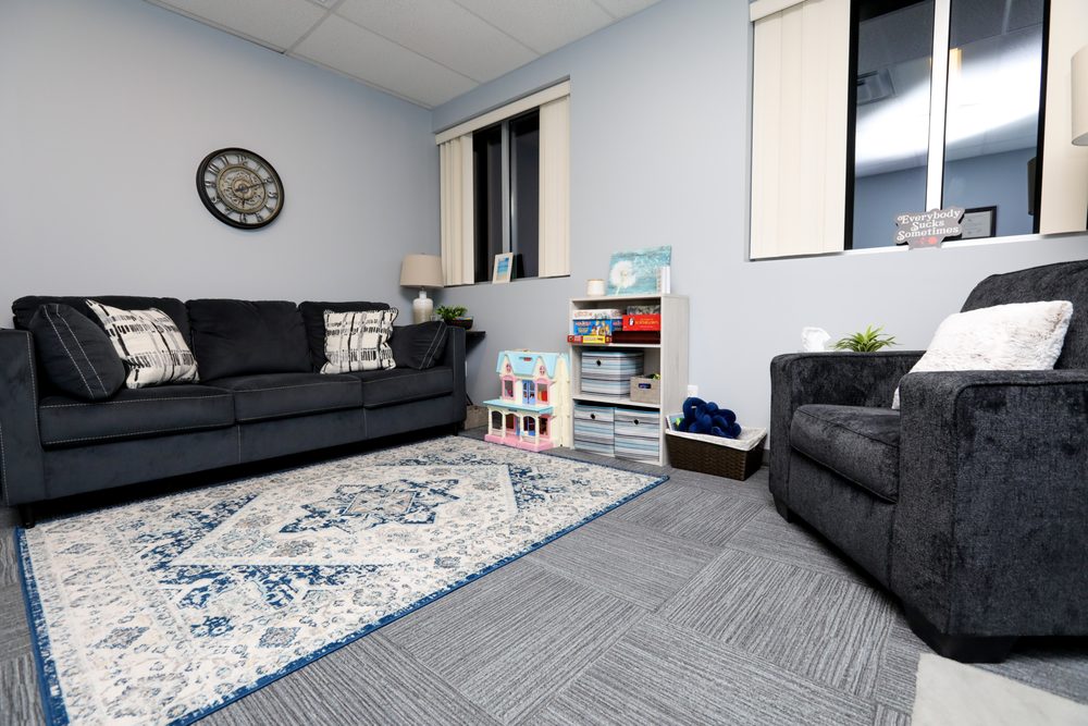 Ellie Mental Health - grief counselor in Latham, NY