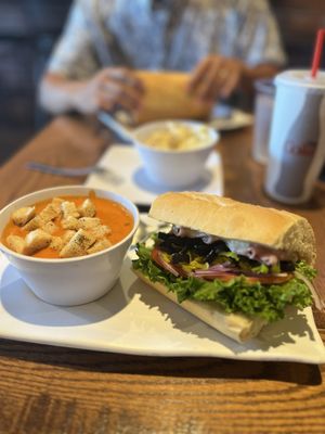 Guy's for Lunch by null