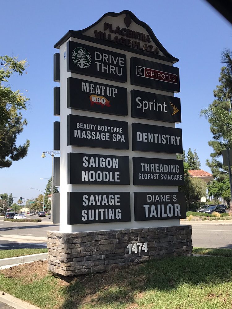 PLACENTIA VILLAGE PLAZA Updated October 2024 1404 N Kraemer Blvd