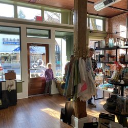 Ampersand Oil and Vinegar Taphouse