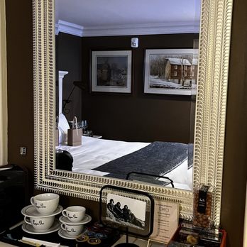 LOGAN INN - Updated December 2024 - 313 Photos & 234 Reviews - 10 W