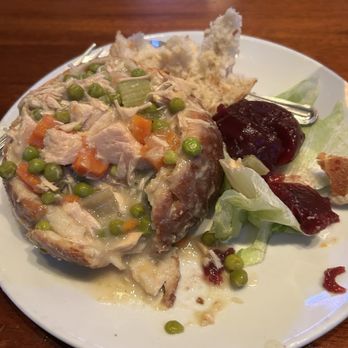 O'Hara's Food & Spirits - Chicken pot pie - American Near Me - Newton, Massachusetts