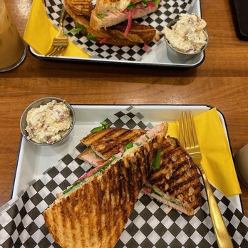 Craft & Common - Coffee & Tea Near Me - Orlando, Florida Craft & Common - Coffee & Tea Near Me - Orlando, Florida