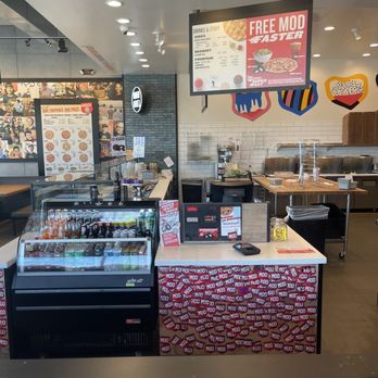 MOD Pizza - Counter - Pizza Near Me - Buda, Texas