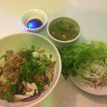Cafe Thuy Van - Vietnamese Near Me - Louisville, Kentucky