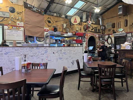 Red House BBQ by null