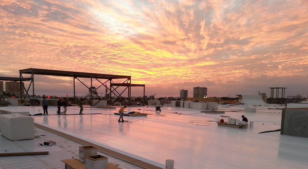 WILLIAM MAXWELL ROOFING 111 N Indiana Ave, LaFollette, Tennessee