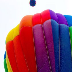 Festival of Balloons in Tigard - A whole rainbow!