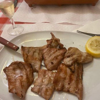A Licorista - Portuguese Near Me - Lisbon, 11