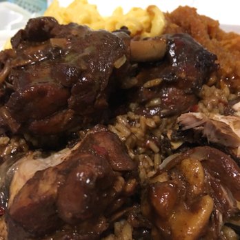 Caribbean Palm - Chicken stew - Soul Food Near Me - Philadelphia, Pennsylvania