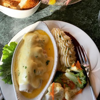 Hilltop House Restaurant and Lounge - Halibut with hollandaise - Lounges Near Me - North Bend, Oregon Hilltop House Restaurant and Lounge - Halibut with hollandaise - Lounges Near Me - North Bend, Oregon