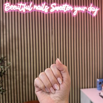 Abeille Nail - Nail Salons Near Me - Costa Mesa, California