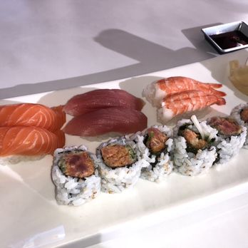 B Cafe - Sushi Bars Near Me - Quincy, Massachusetts