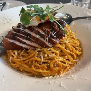 389 Cozy - Steakhouses Near Me - Toronto, Ontario