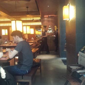 Busaba Hoxton Square - Unlimited prossecco lunch - yes please! - Thai Near Me - London, XGL Busaba Hoxton Square - Unlimited prossecco lunch - yes please! - Thai Near Me - London, XGL