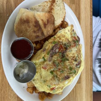 Welcome Diner - Andouille Scrambled - Diners Near Me - Phoenix, Arizona