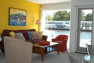 BaySide Inn by null