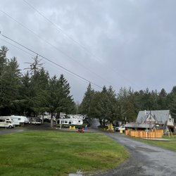 Lincoln City KOA - Rv spaces step up the valley.
