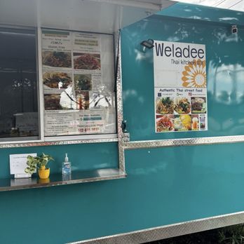 Weladee Thai Kitchen - Food truck - Food Trucks Near Me - Austin, Texas Weladee Thai Kitchen - Food truck - Food Trucks Near Me - Austin, Texas