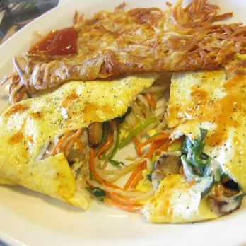 Art's Cafe - bibimbap omelet - Diners Near Me - San Francisco, California Art's Cafe - bibimbap omelet - Diners Near Me - San Francisco, California